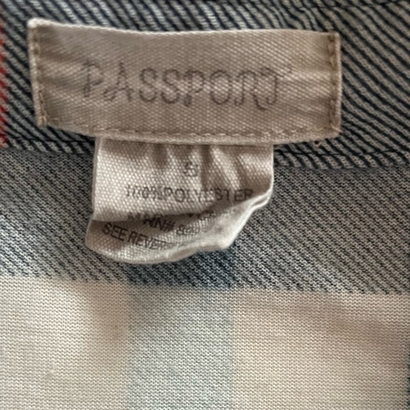 Button down shirt - Picture 3 of 6